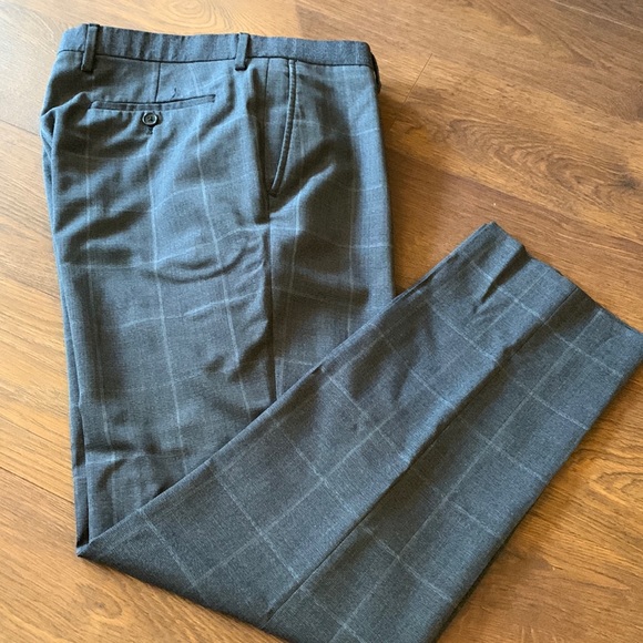 Banana Republic Slim Fit Wool Dress Pants - Picture 1 of 4